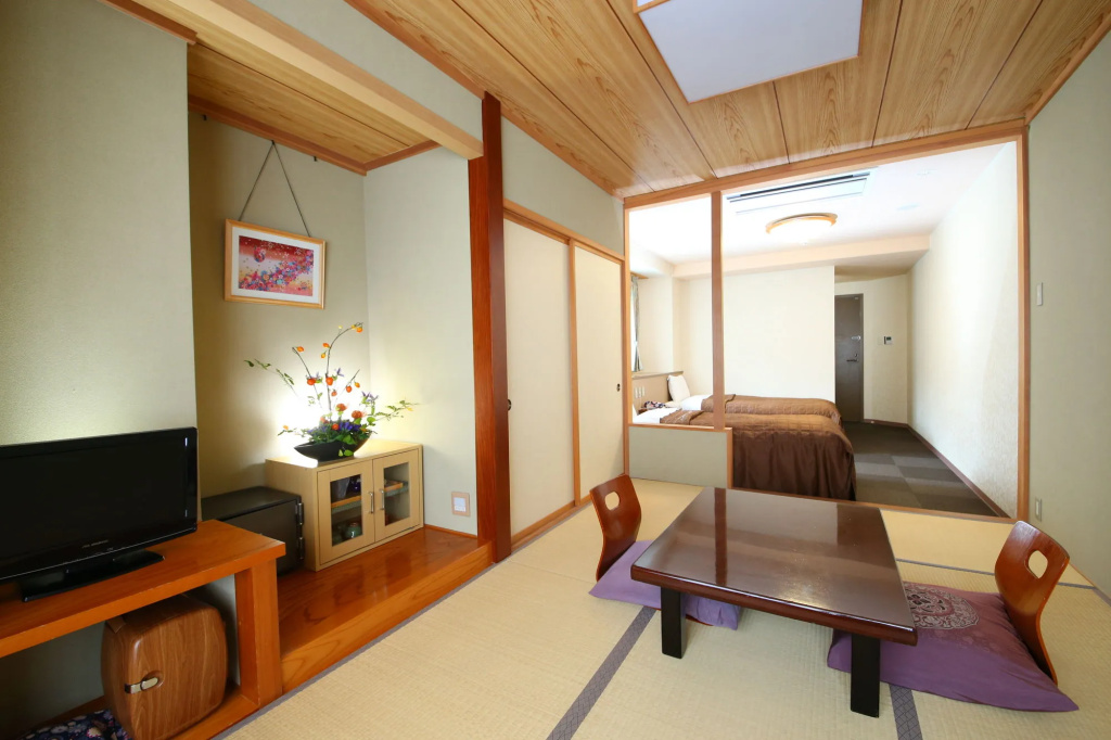 Ryokan Hakura