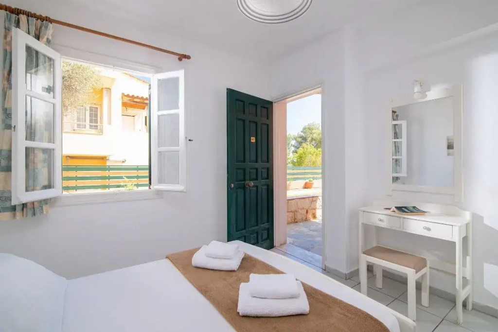 Golden Valentin Apartments