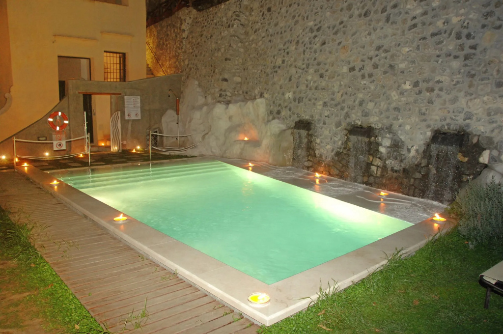 Amalfi Resort