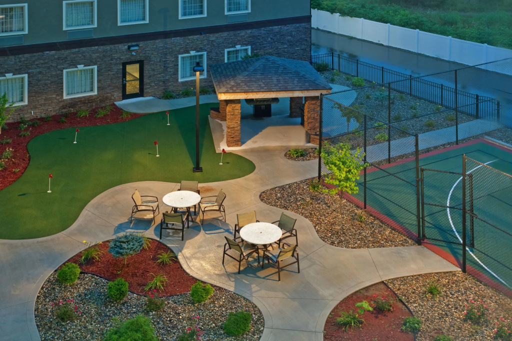 Staybridge Suites Elkhart by IHG