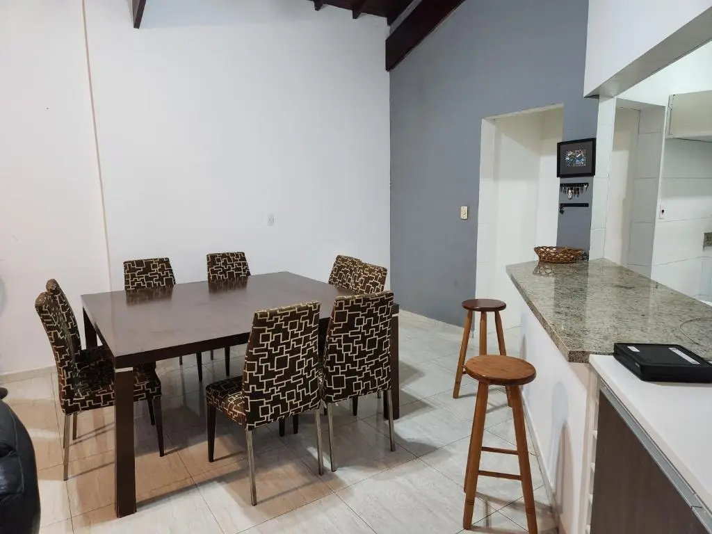 Casa espetacular a 150 metros da praia