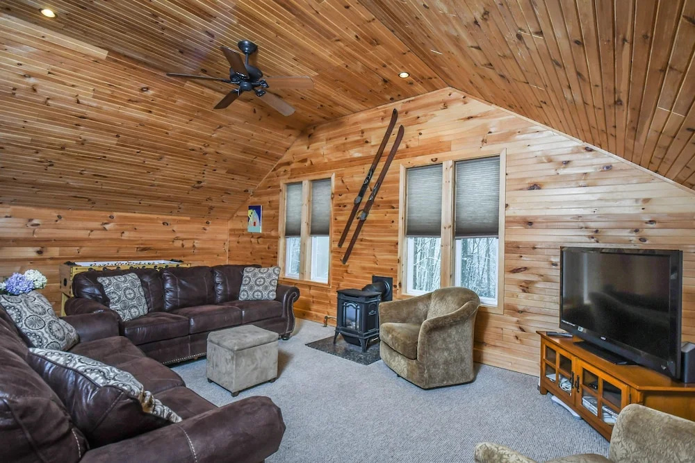 Hideout at Red Pines Holiday Home