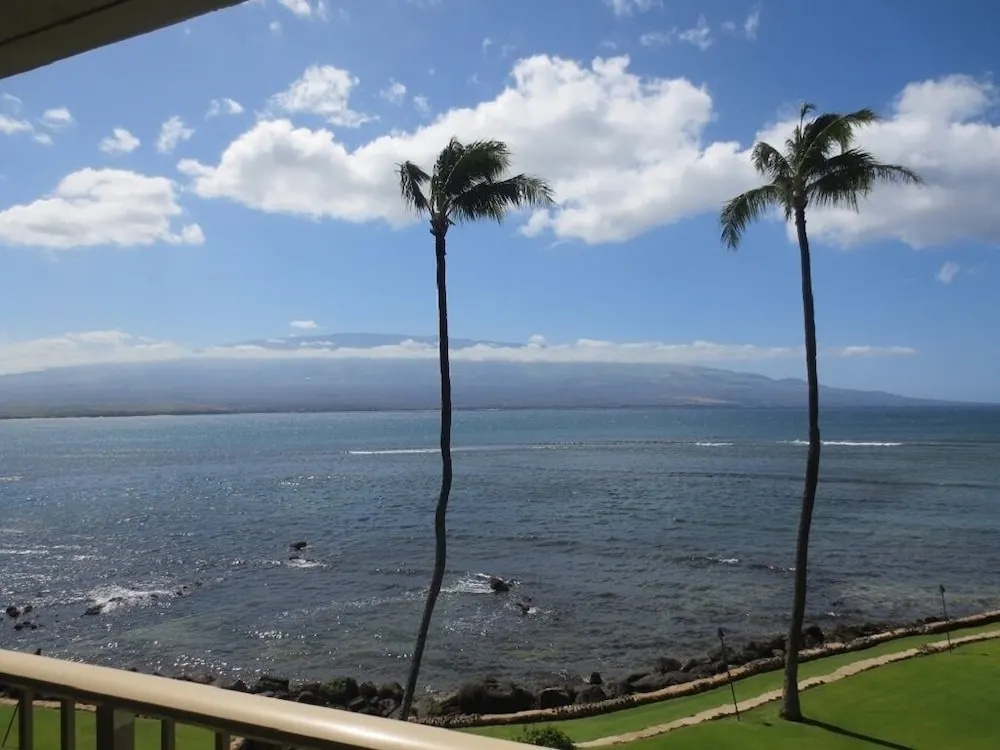 Maalaea Kai 316 1 Bedroom Condo by RedAwning