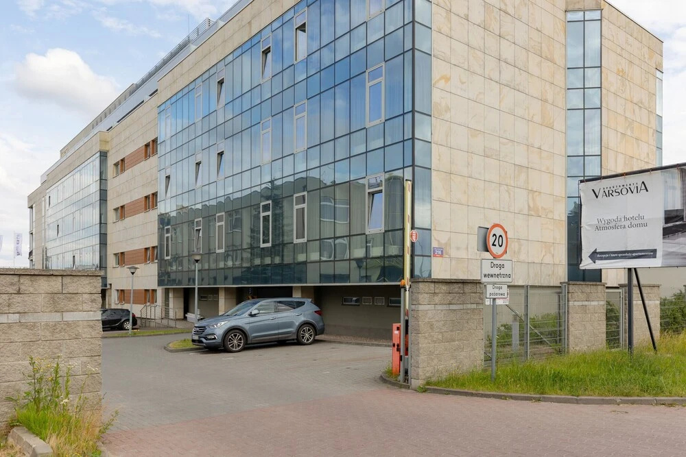 Studios 216 Jerozolimskie Ave by Renters