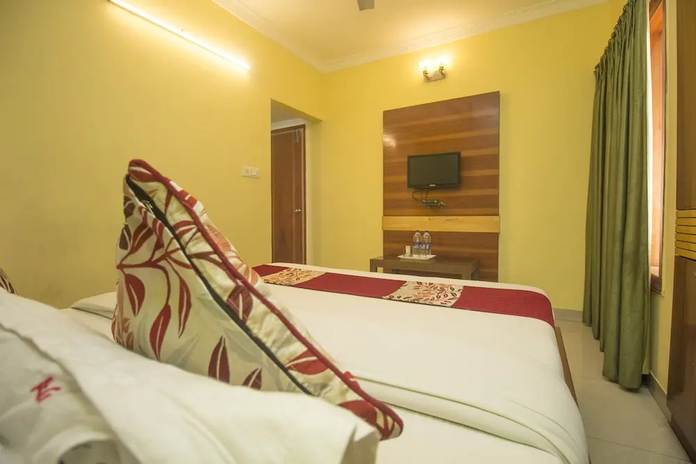 Hotel Gitanjali Inn