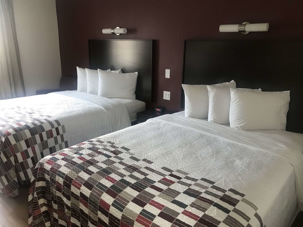 Red Roof Inn & Suites Denton