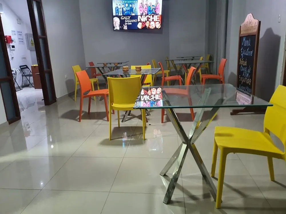 Hotel Golden Sky