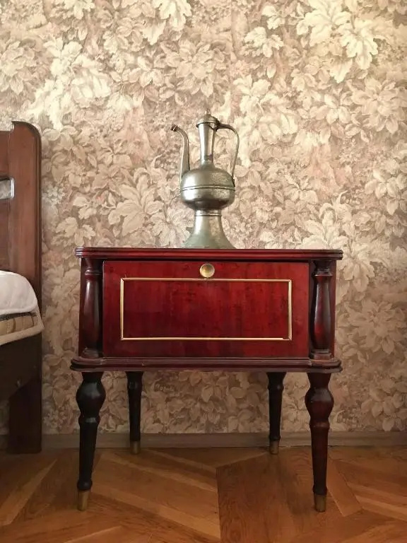 Apartment Mate