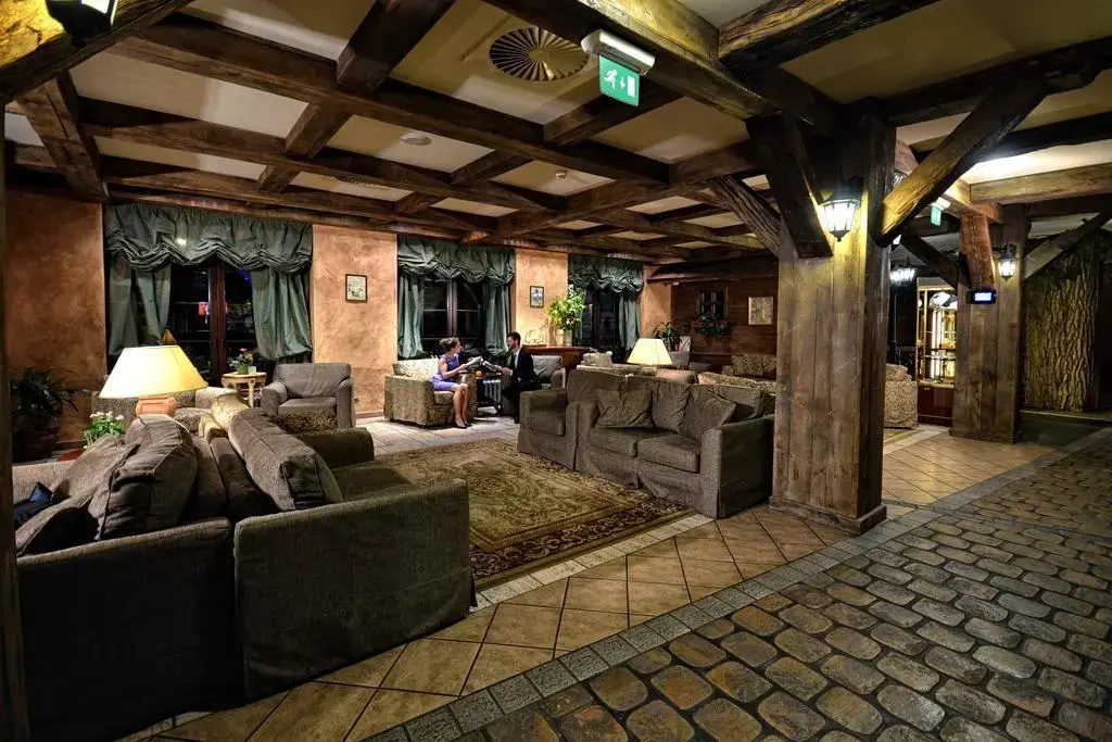 Hotel Zubrówka Bialowieza