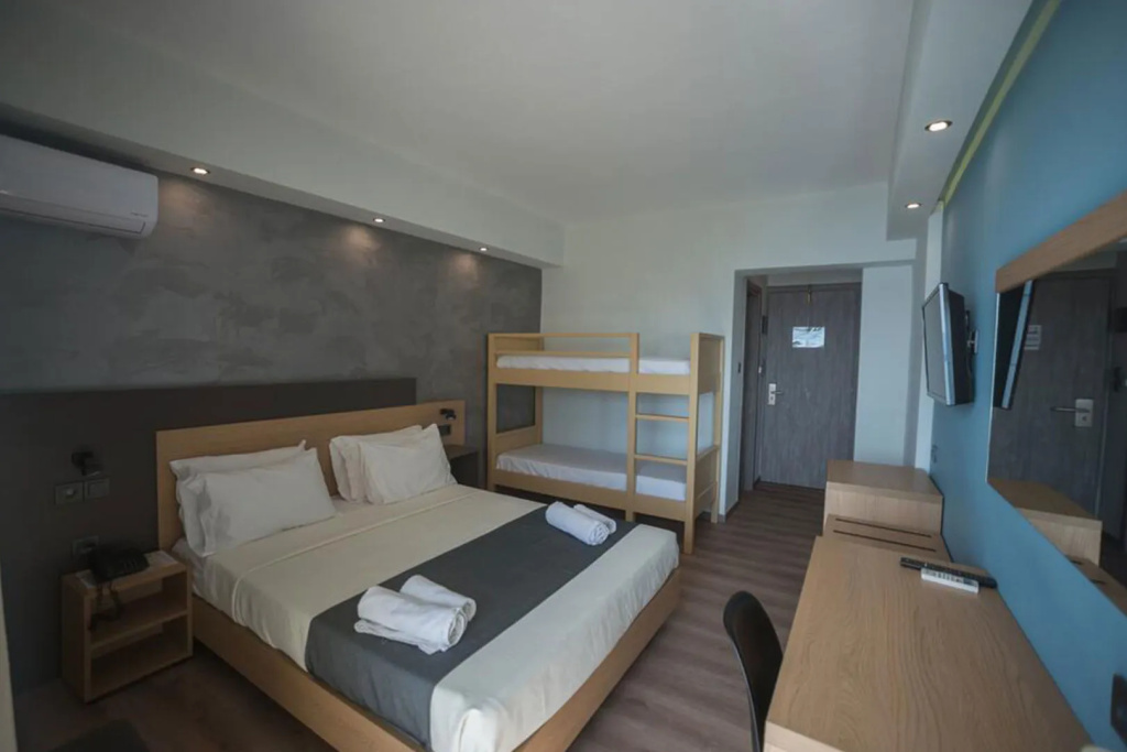 Pappas Hotel