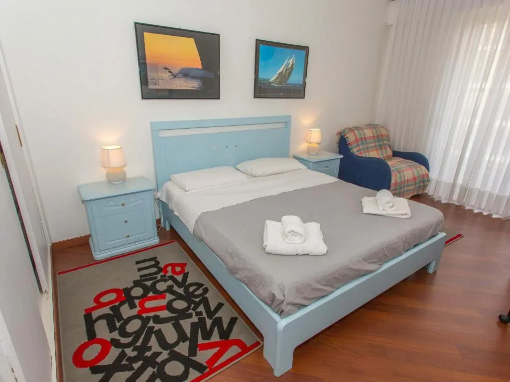 Appartement Menton, 3 pièces, 5 personnes - FR-1-196-230