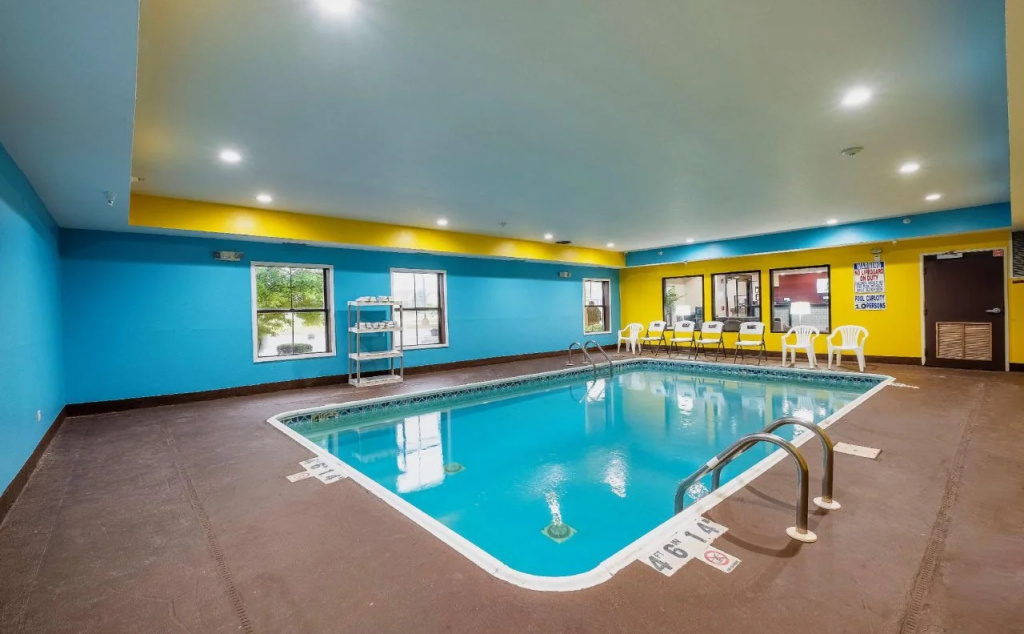 Red Roof Inn & Suites Monee