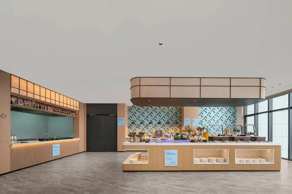 Holiday Inn Express Gongyi City Center by IHG
