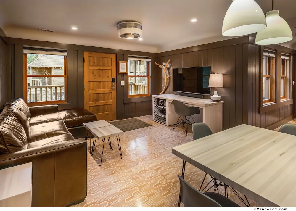 Cedar Crest Cottages
