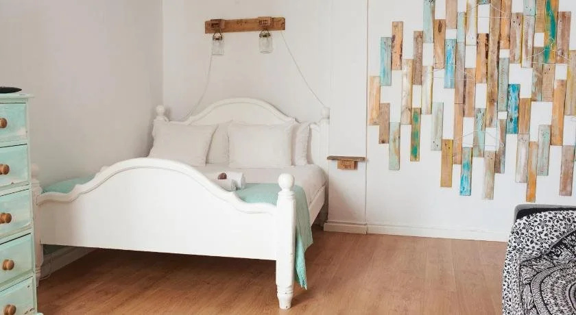Cascais Cool Hostel Suites & Pool