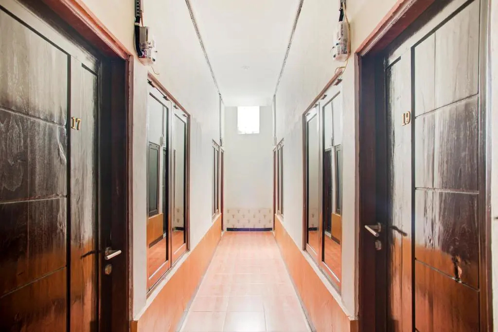 OYO 2965 Silvia Homestay
