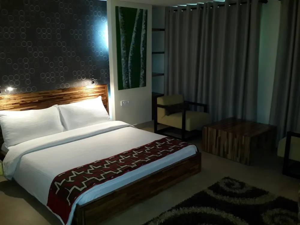 Roots Hotel Apartment