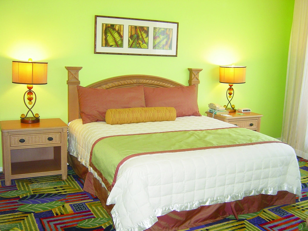 Holua Resort