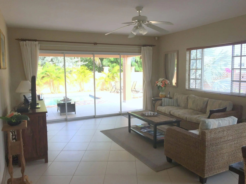 Aruba Dream Vacation Homes