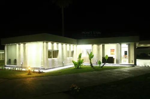 Apart Tres Hotel