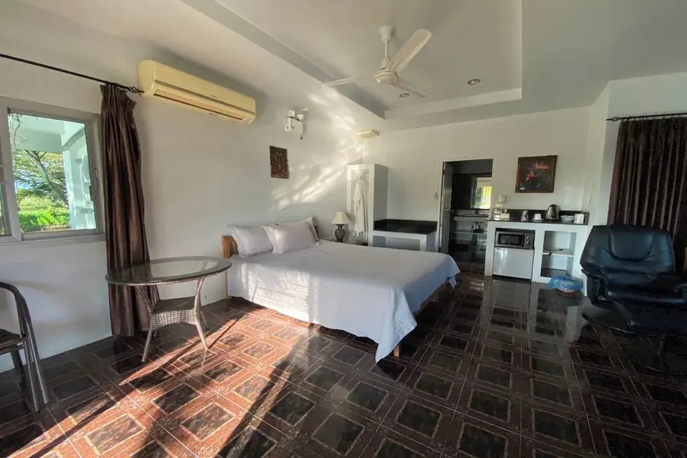 Baan Sanuan Resort By Zuzu