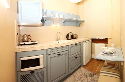 Nevv Apartment