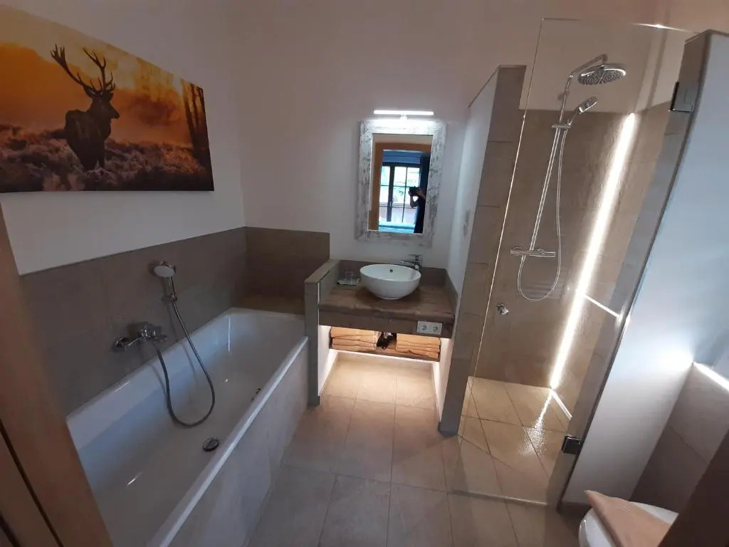 Hochalmbahnen Chalets 15W2, Glockenblume, nahe Gondel, Hunde willkommen