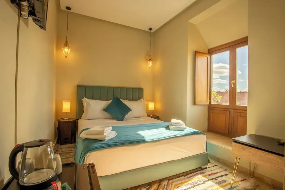 Riad Azia