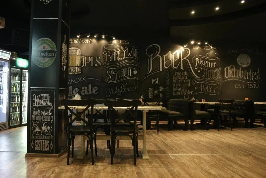 Roger's Hotel