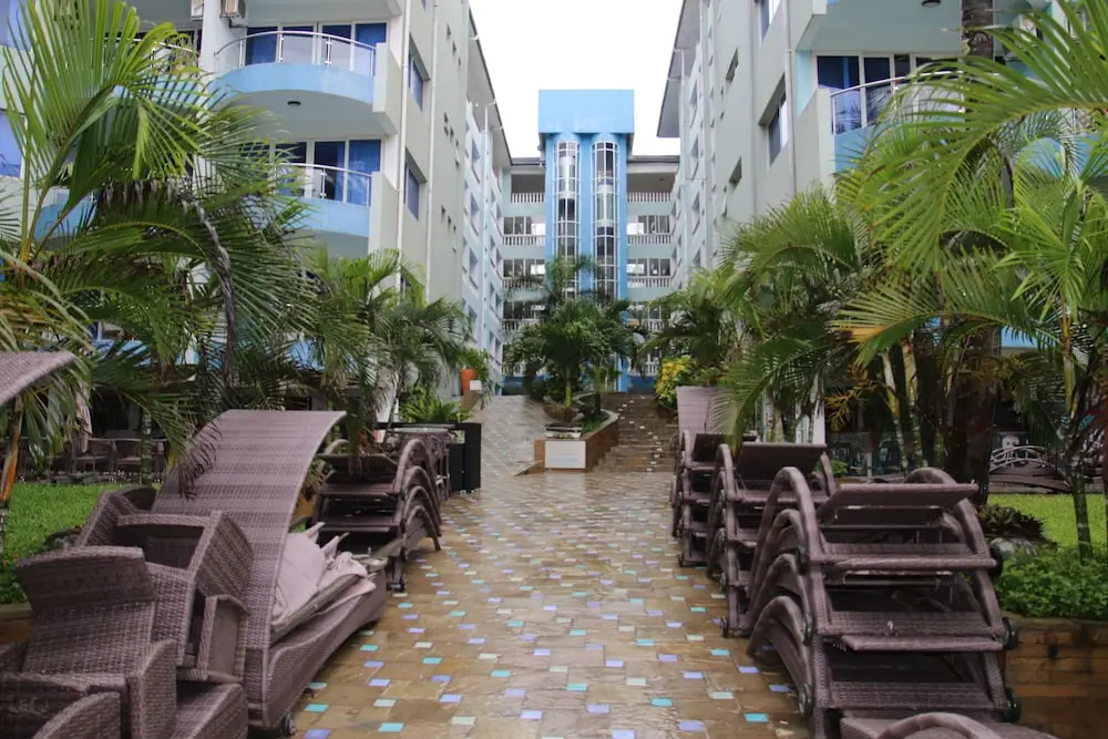 Modern Beachfront Studio Apartment B44