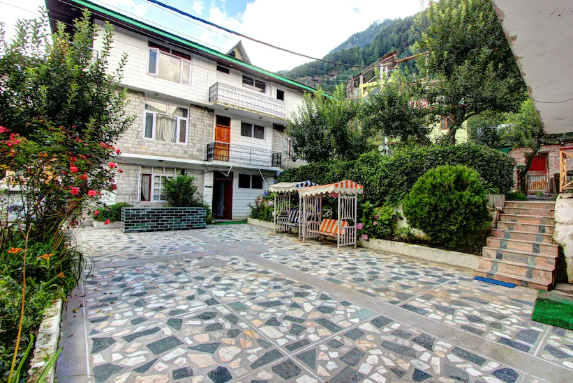 OYO 25050 Hotel Sukhsagar