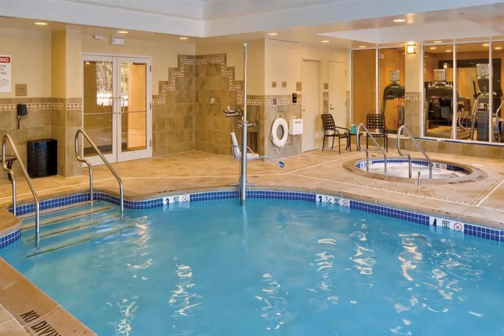 Hilton Garden Inn Lakewood