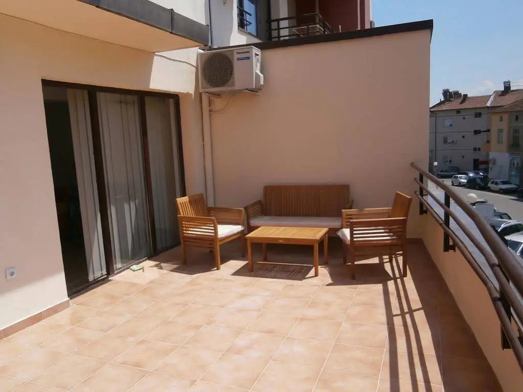 Park Apartments & Rooms Popovi