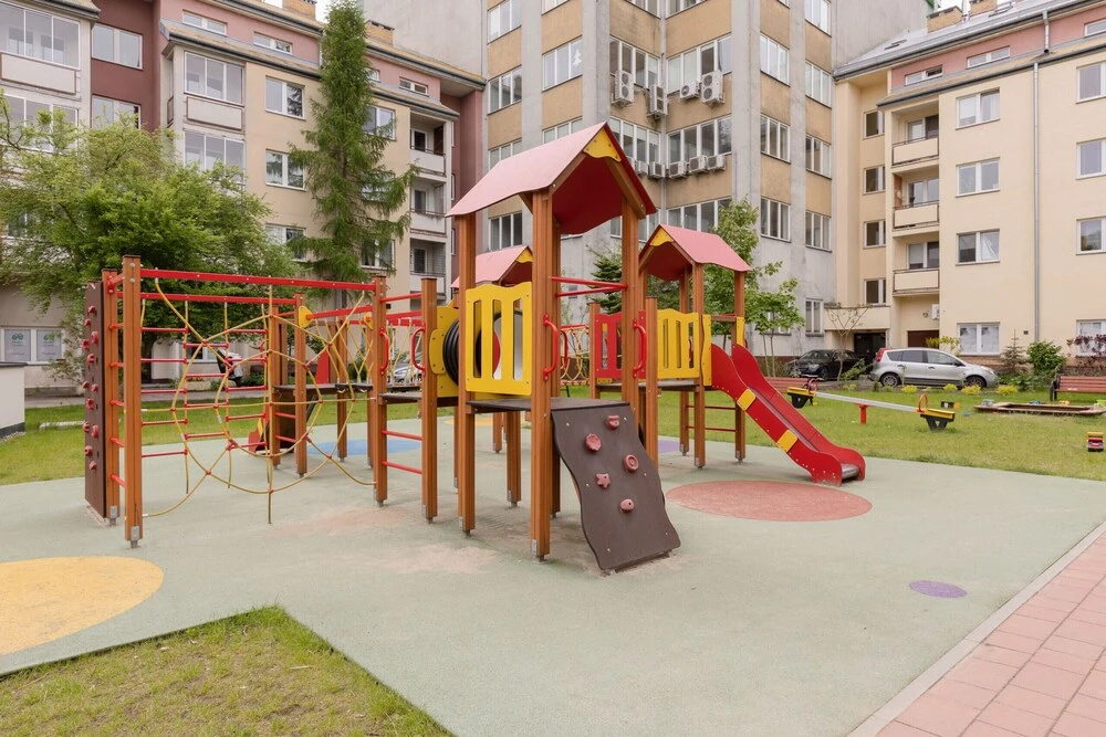 Spacious Apartment Ursynow by Renters