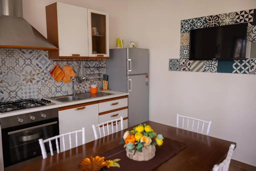 Alessandro House