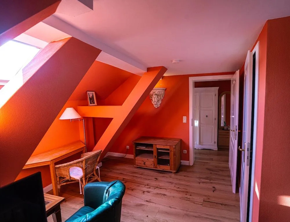 FewoZauber "Pension am Dom", Historische Apartments, Superzentral, 7min zum Schloss