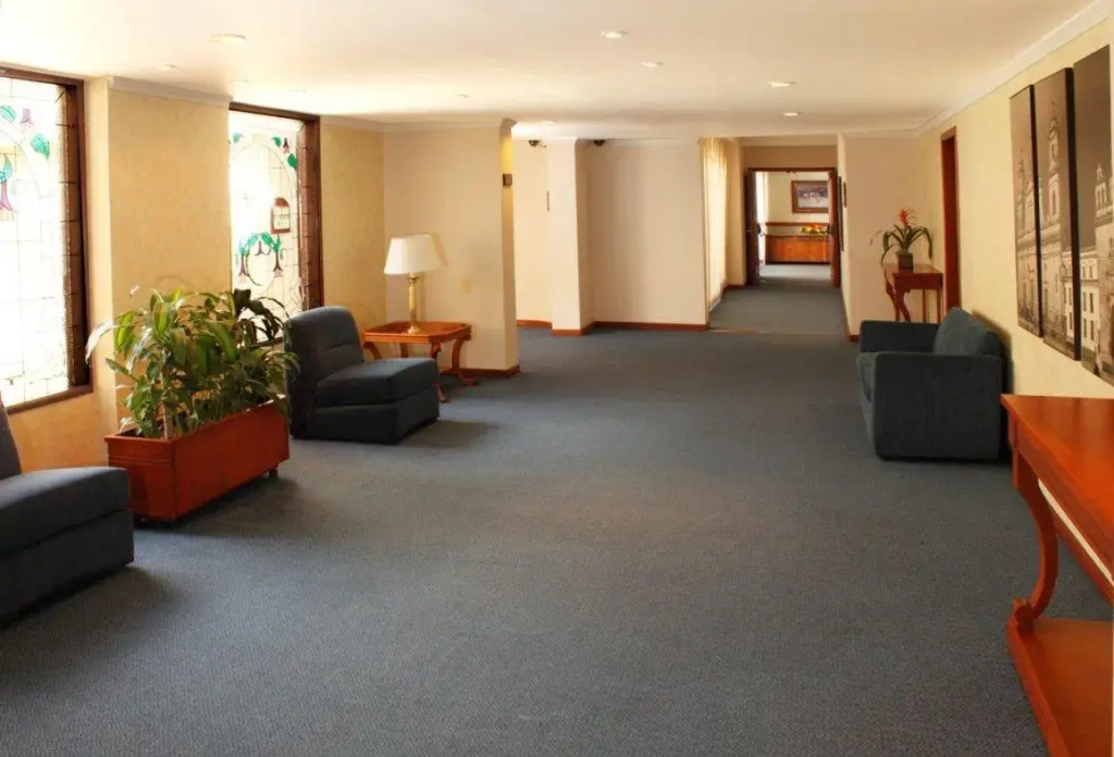 Отель Windsor House Inn By Geh Suites