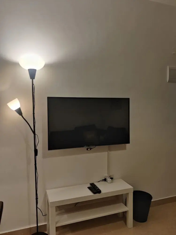 Mman Apartment With Electric Heating & Wifi