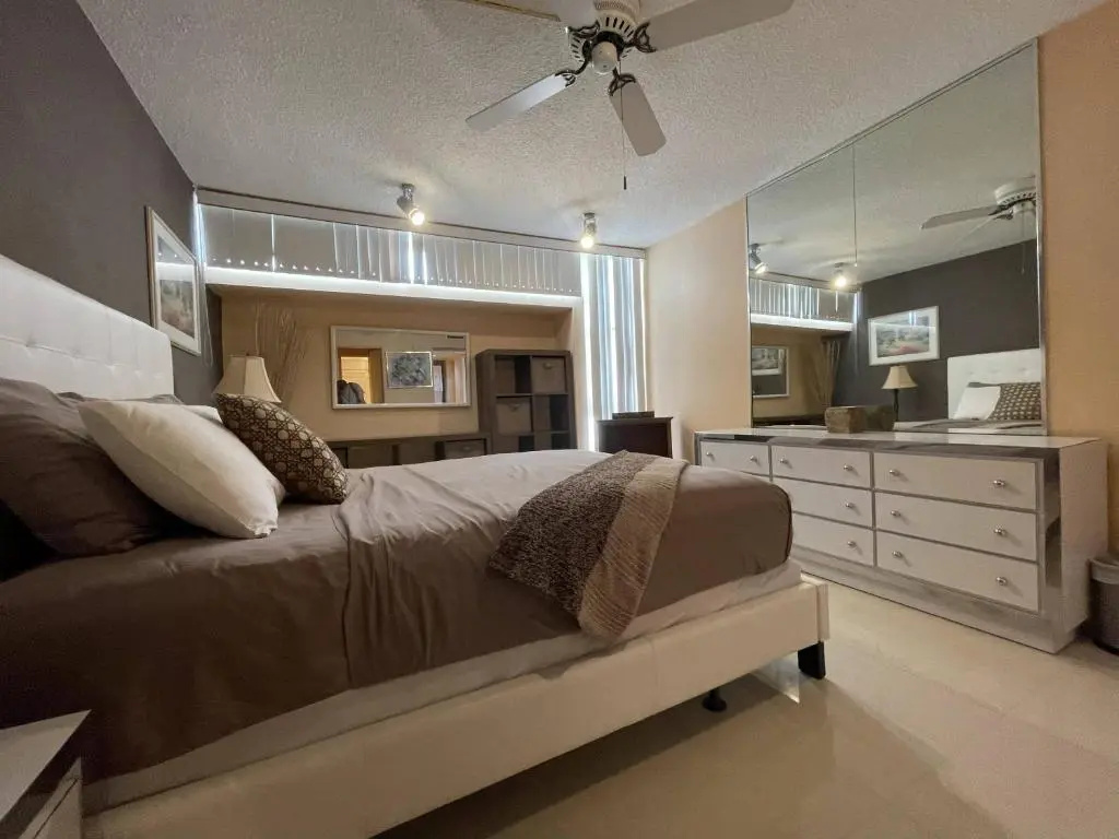 2BR Condo at Isla Verde Beach