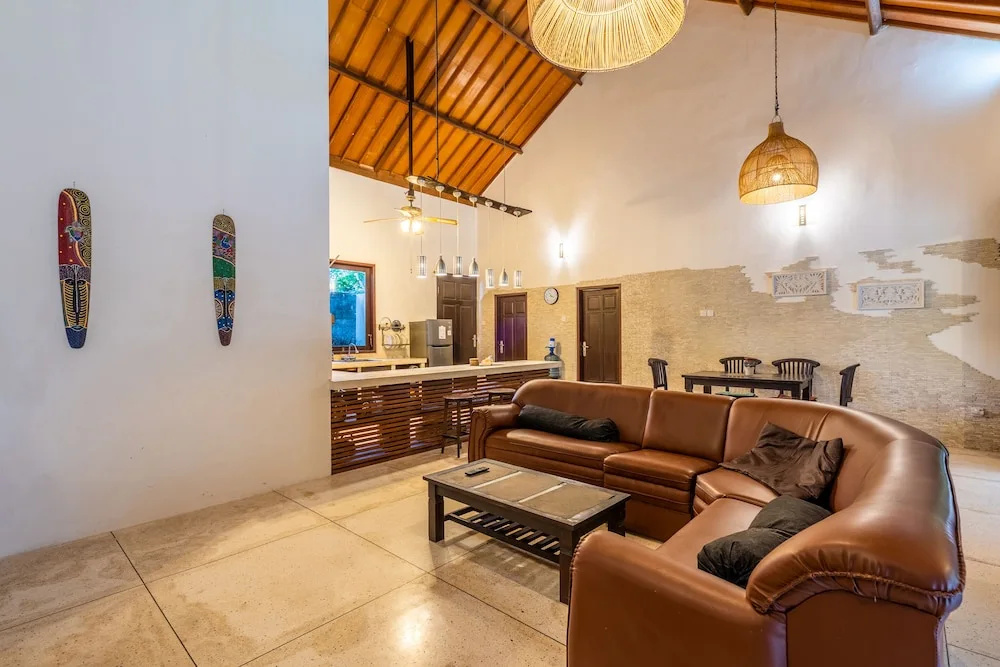 Surya Villa Manggis