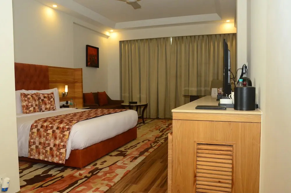 OYO Rooms Zirakpur Bus Stand