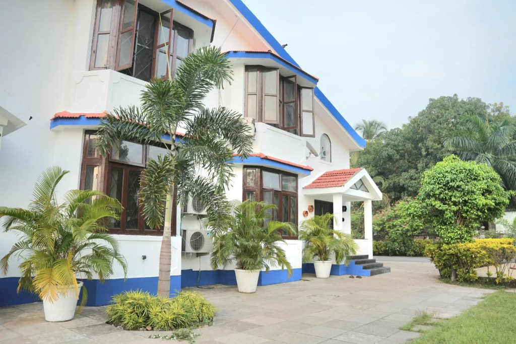 GR Stays - Arpora Duplex 3bhk Villa With Pool I Baga Beach 5 mins