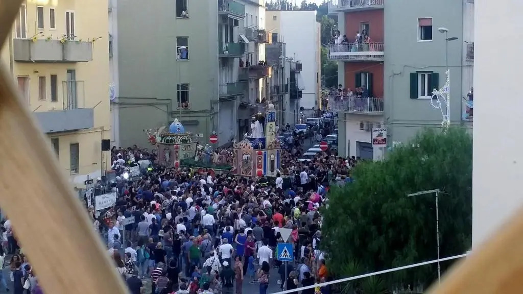 A Due Passi Dai Sassi