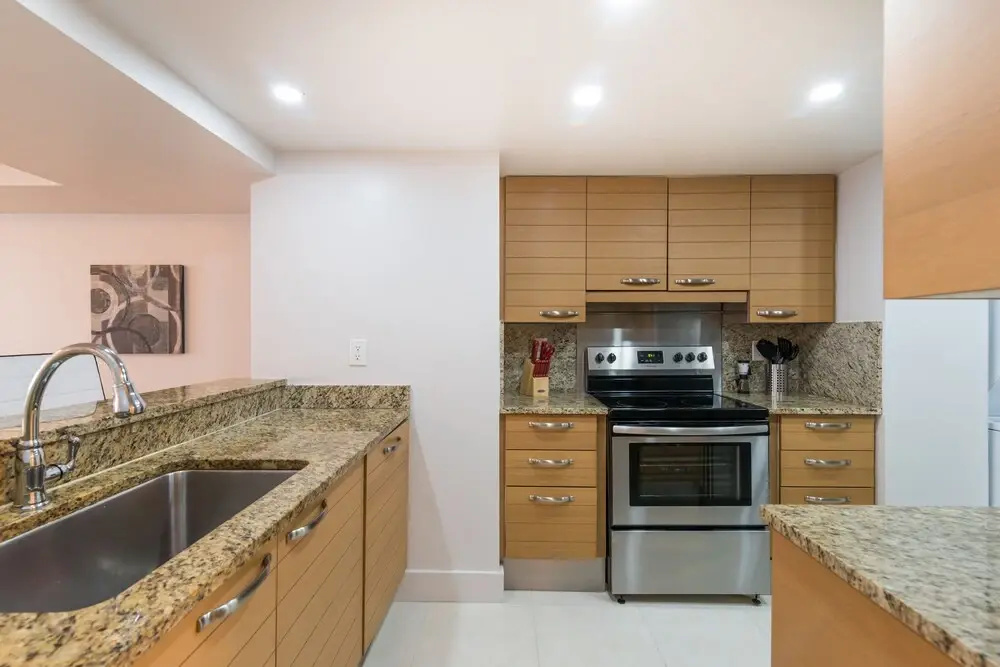 Stunning Balcony Views 3 Bedroom