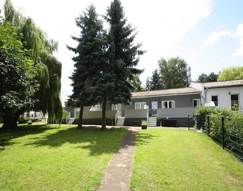 Schones Ferienhaus mit Terrasse