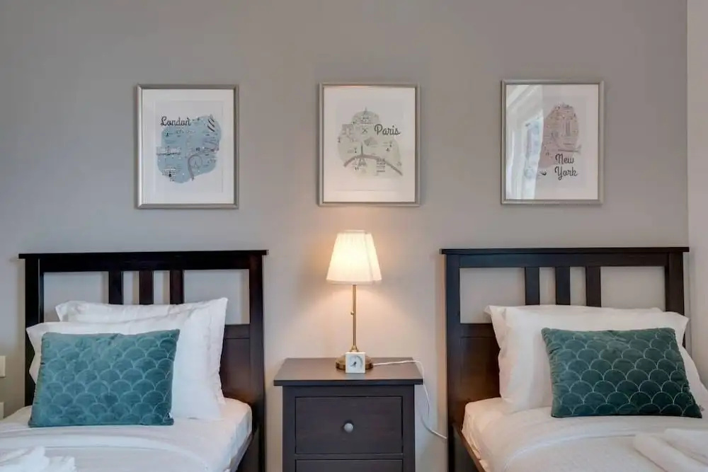 Airy Apartment With the Best View of Marina!