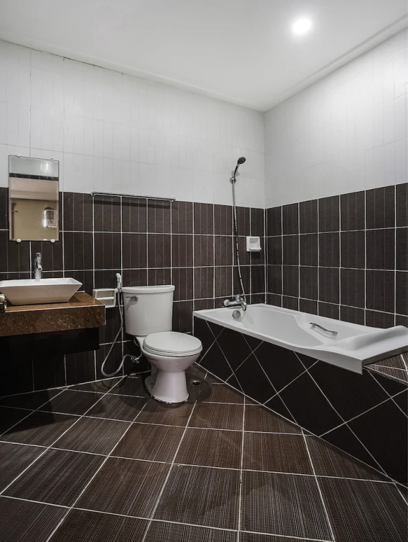 OYO 192 Tcc Condo-Hostel
