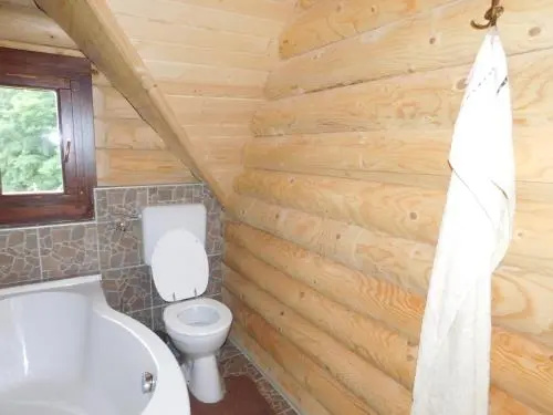 Holden Log House Gyarmat