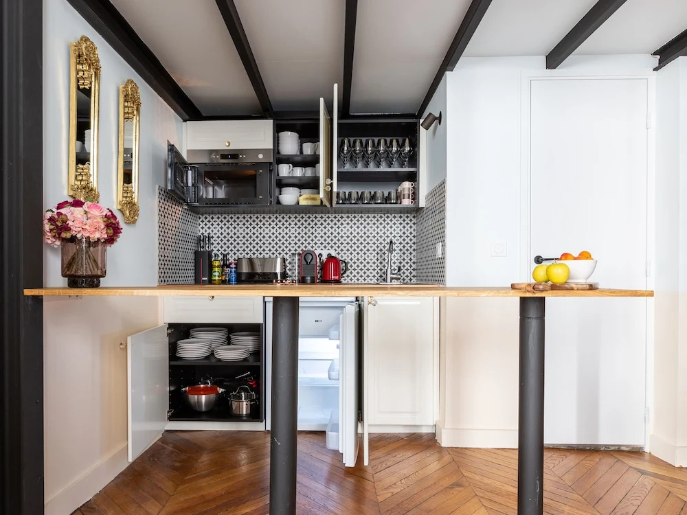 Luxury 3 Bedroom 2 Bathroom - AC - Louvre & Marais