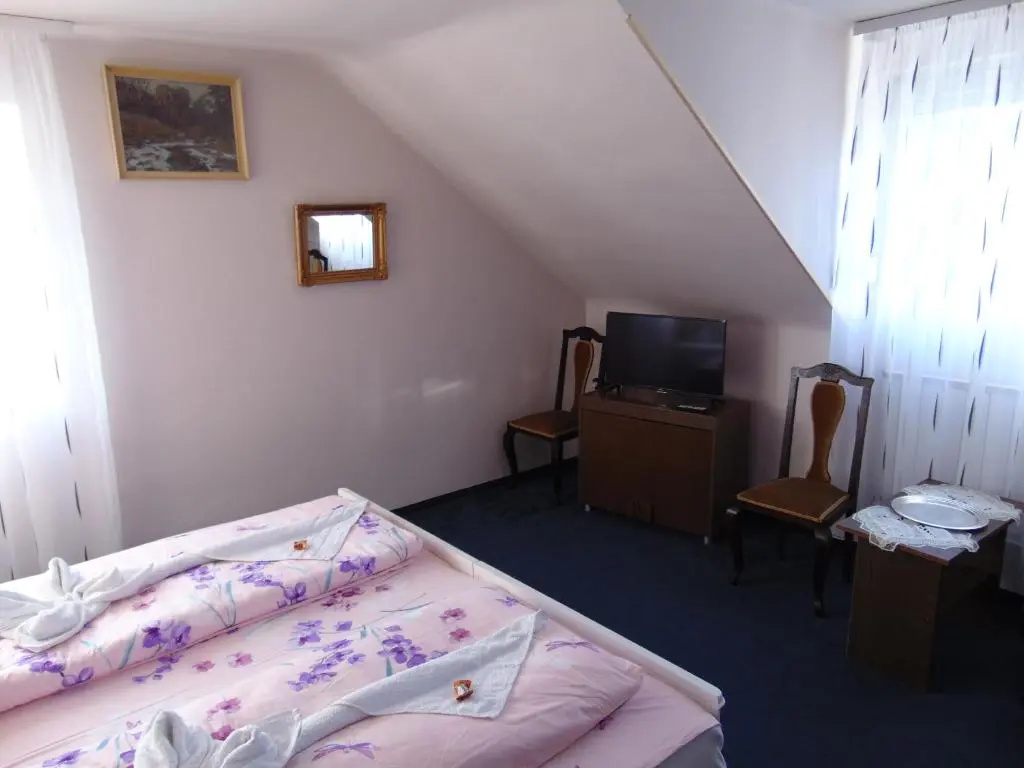 Thomas Apartman Eger